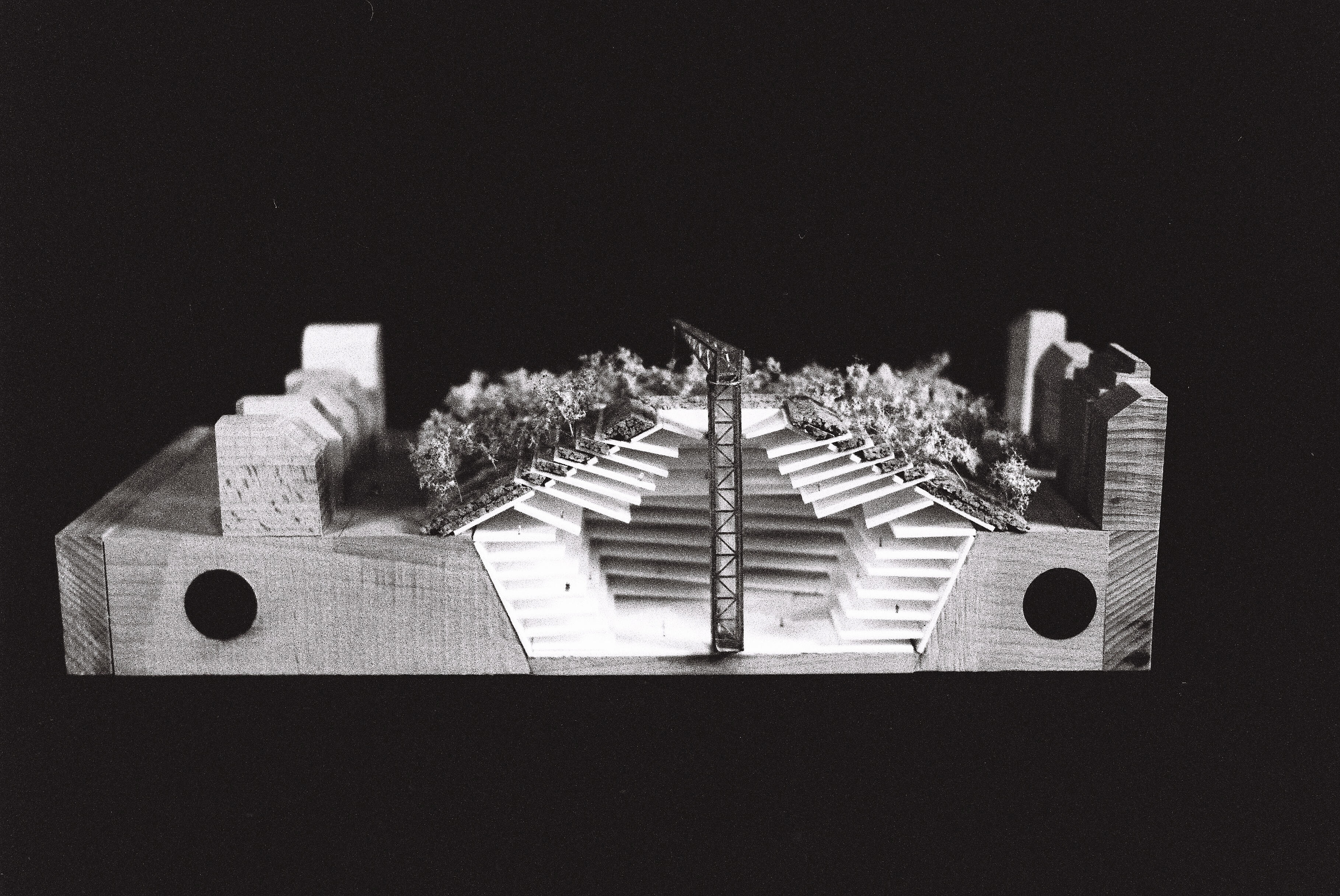 Claude Parent - Maquette Tumulus Urbain - Concours Beaubourg 1971 (Académie d'Architecture) Claude Parent - Maquette Tumulus Urbain - Concours Beaubourg 1971 (Académie d'Architecture)